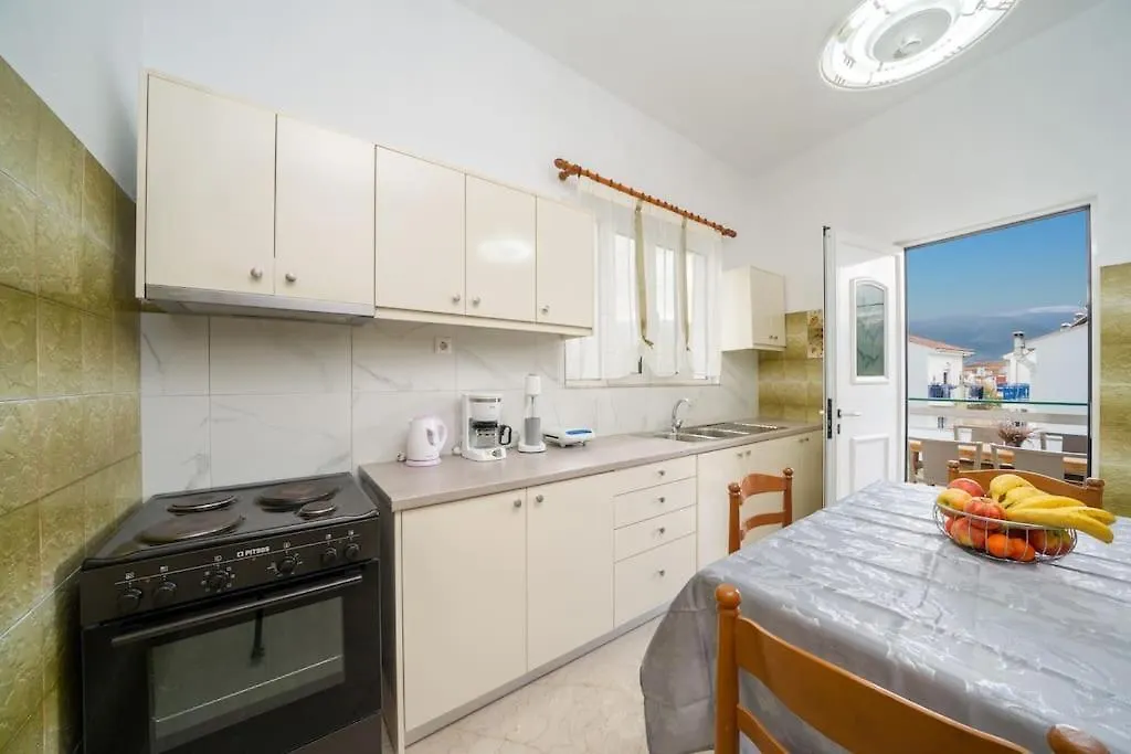 Vasilakis Apartment Sami  Sami (Kefalonia)
